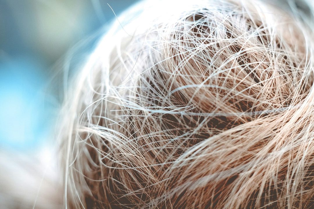 How to Manage Frizzy Hair on Humid Days