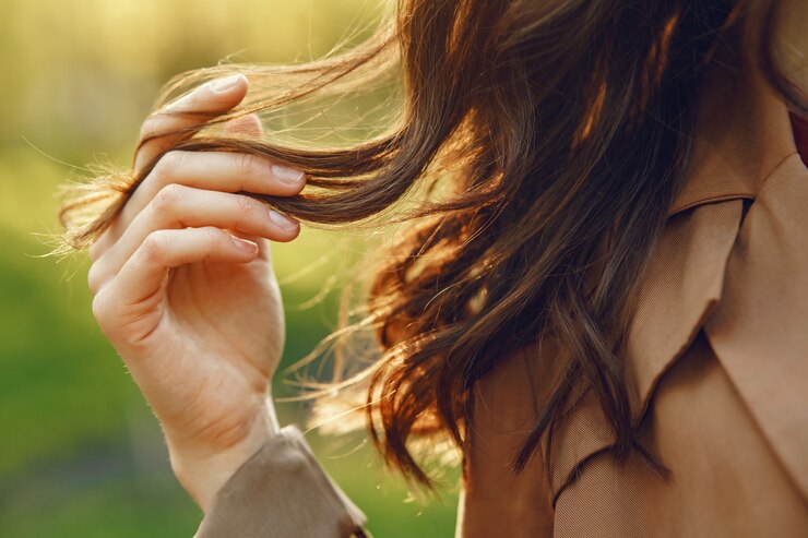 Sustainable Hair Care: Eco-Conscious Tips and Products for Greener Living