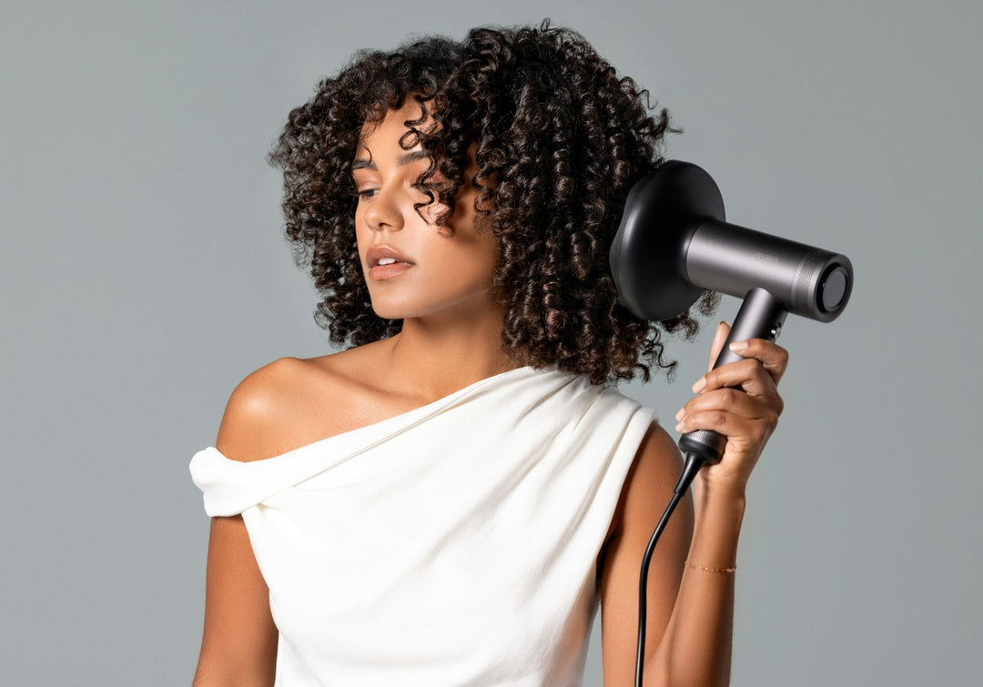 Styling Products with Keratin for Late-Summer Frizz Control