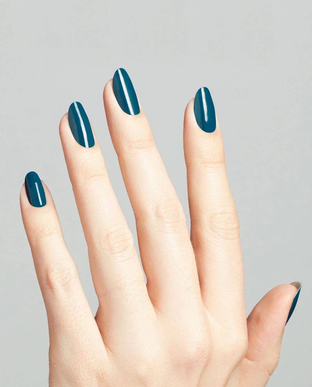 OPI Nail Lacquer – Drama at La Scala
