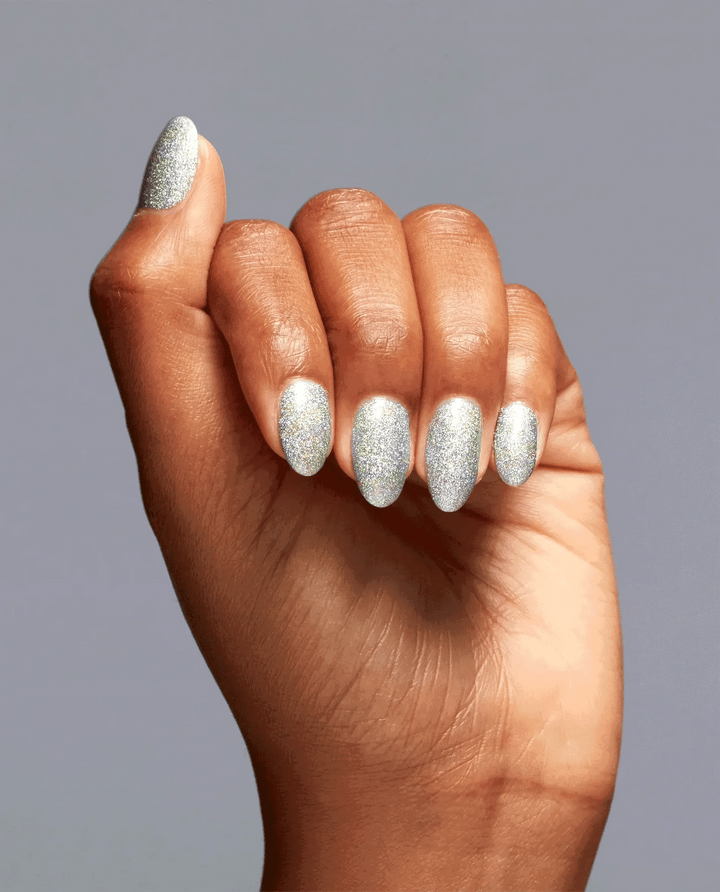 OPI Nail Lacquer – I Cancer-tainly Shine