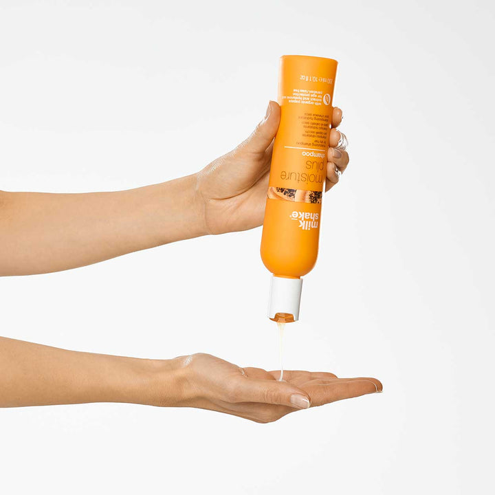 milk_shake Moisture Plus Shampoo in hand