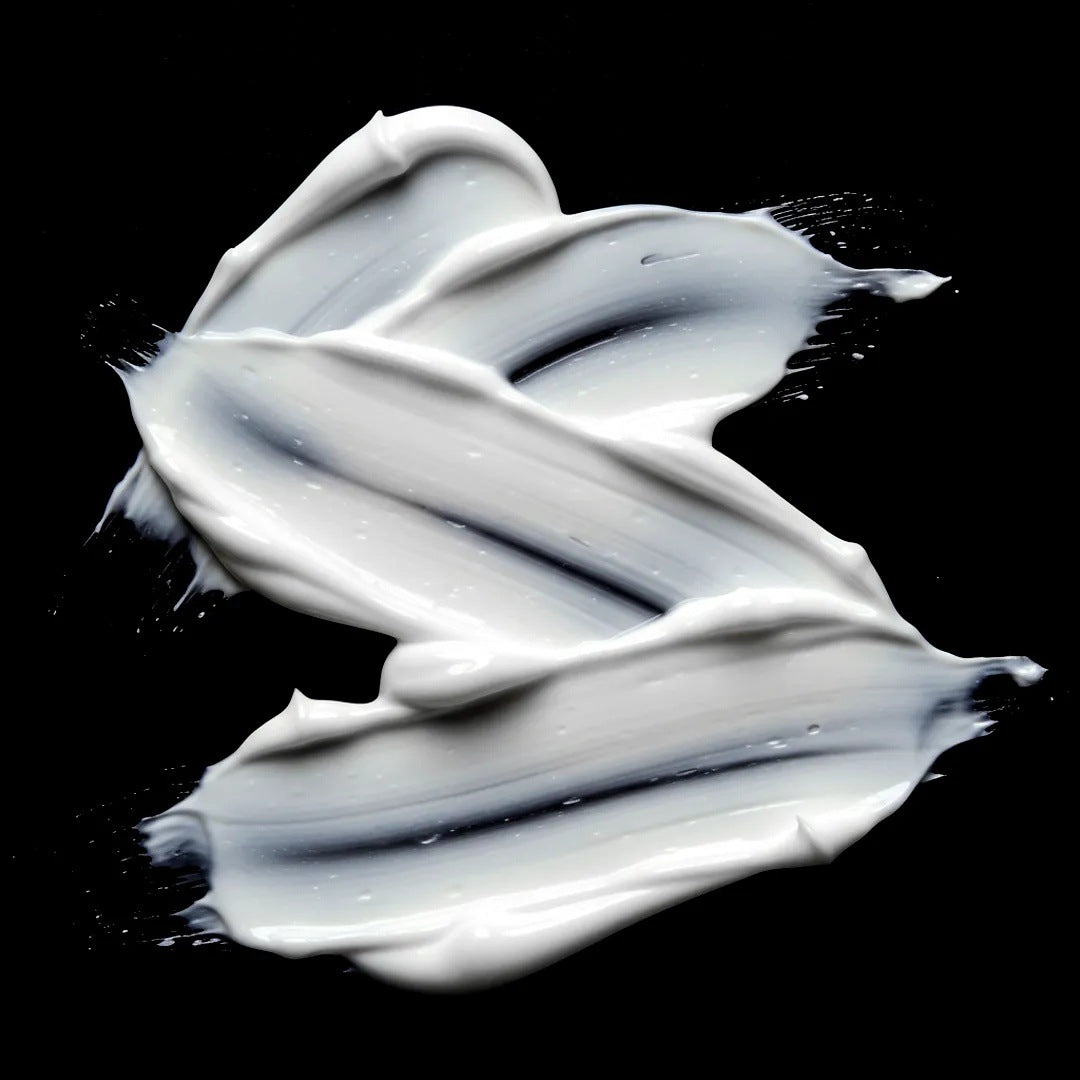 Sebastian Professional Dark Oil Smooth & Shine Conditioner - texture